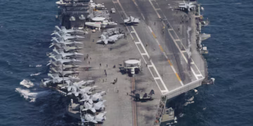 España condena ataque en Irán y activa gabinete de crisis para proteger a 30 000 españoles